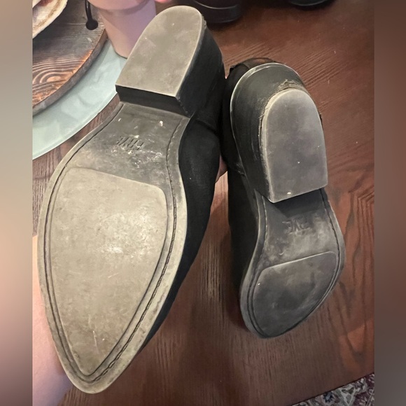 FRYE black Roman slide on ankle cut out short heel booties, size 6.5 - Picture 7 of 11